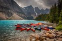 153 Canada, Banff NP, lake moraine